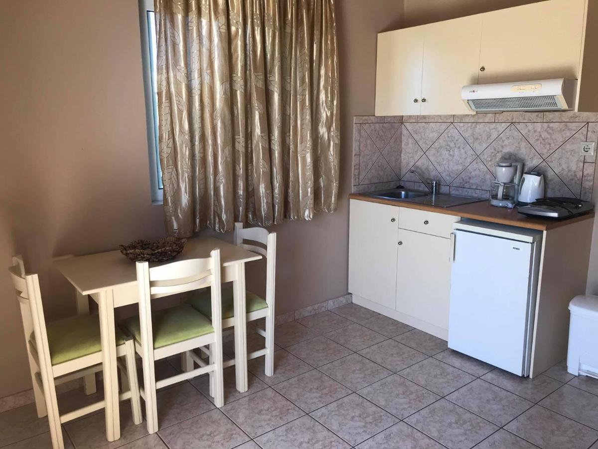 Kydoni Apartments And Studios Agia Marina 外观 照片